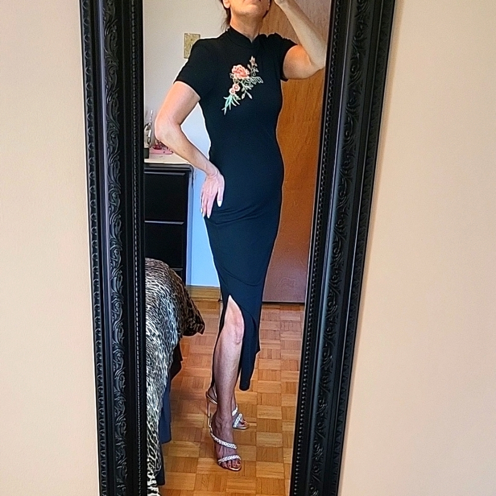 Vintage Black Mandarin-Inspired Sheath Dress, Pink/Orange Floral Embroidery, 8 - Picture 8 of 16
